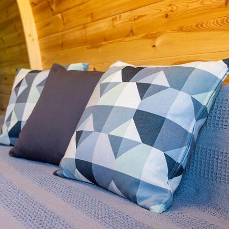Hotel The Woolpack Glamping Maidstone Esterno foto