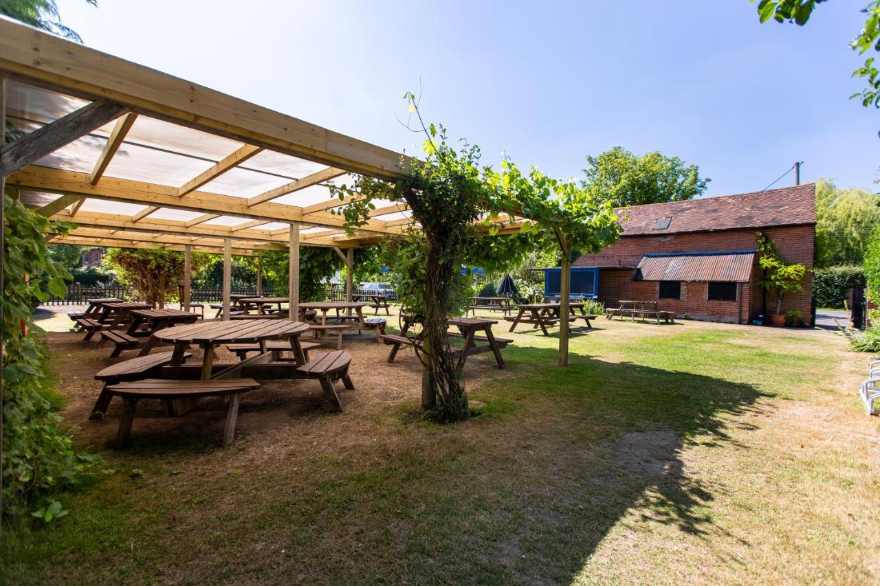 Hotel The Woolpack Glamping Maidstone Esterno foto